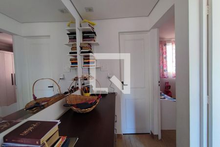 Corredor  de apartamento à venda com 2 quartos, 53m² em Parque Residencial Vila União, Campinas