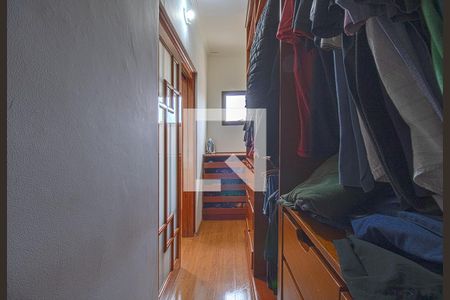 Apartamento para alugar com 229m², 3 quartos e 4 vagascloset suíte_3