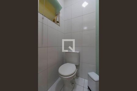 Lavabo de casa à venda com 3 quartos, 150m² em Vila Ré, São Paulo