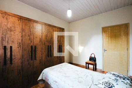 Casa à venda com 243m², 2 quartos e sem vagaQuarto 2