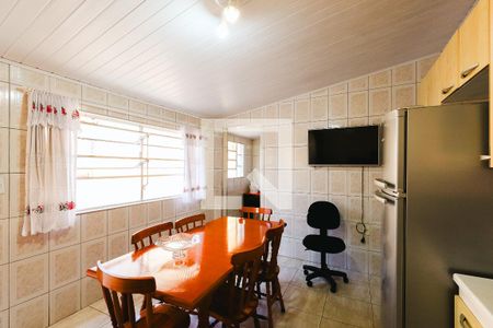 Casa à venda com 243m², 2 quartos e sem vagaCozinha