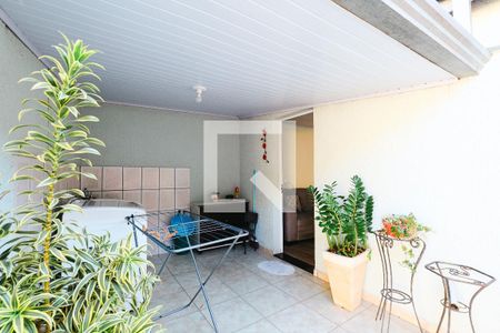 Casa à venda com 243m², 2 quartos e sem vagaÁrea de Serviço