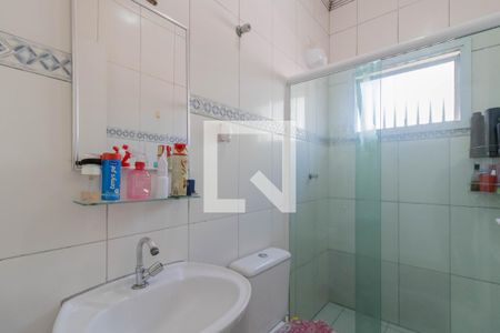 Casa à venda com 107m², 3 quartos e 2 vagasBanheiro da Suíte