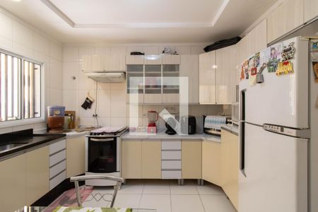 Casa à venda com 107m², 3 quartos e 2 vagasCozinha