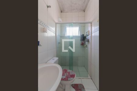 Casa à venda com 107m², 3 quartos e 2 vagasBanheiro da Suíte