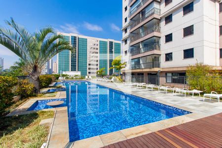 Apartamento à venda com 83m², 3 quartos e 1 vagaÁrea comum - Piscina