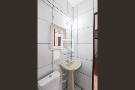 Banheiro de casa para alugar com 1 quarto, 50m² em Taboão, São Bernardo do Campo
