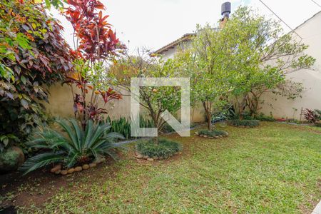 Casa à venda com 235m², 4 quartos e 2 vagasQuintal