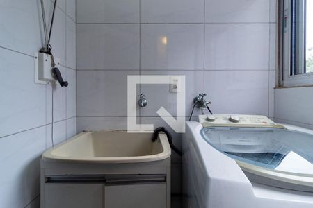 Área de Serviço  de apartamento para alugar com 2 quartos, 67m² em Vila Anhangüera, São Paulo