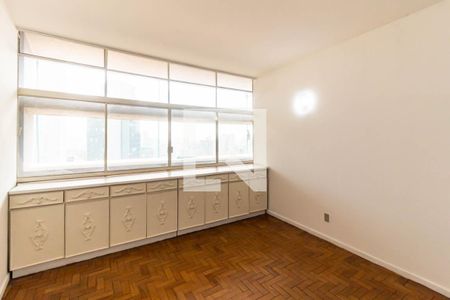 Apartamento à venda com 214m², 4 quartos e 1 vaga Apartamento à venda com 214m², 4 quartos e 1 vagaQuarto 2