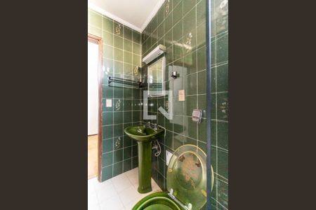 Apartamento à venda com 214m², 4 quartos e 1 vaga Apartamento à venda com 214m², 4 quartos e 1 vagaBanheiro