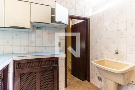 Apartamento à venda com 214m², 4 quartos e 1 vaga Apartamento à venda com 214m², 4 quartos e 1 vagaÁrea de Serviço