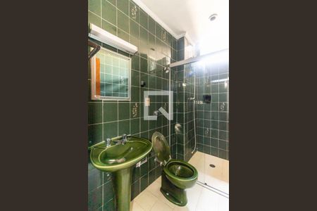 Apartamento à venda com 214m², 4 quartos e 1 vaga Apartamento à venda com 214m², 4 quartos e 1 vagaBanheiro