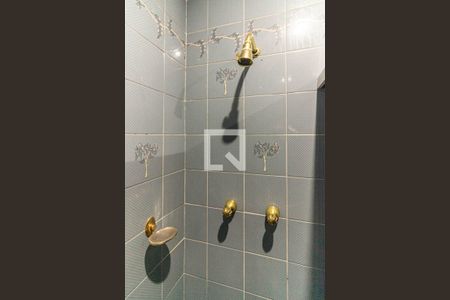 Apartamento à venda com 214m², 4 quartos e 1 vaga Apartamento à venda com 214m², 4 quartos e 1 vagaBanheiro