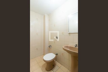 Lavabo de casa para alugar com 4 quartos, 180m² em Santa Quitéria, Curitiba