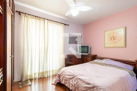 Casa para alugar com 180m², 4 quartos e 1 vagaQuarto 1 Suite