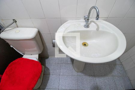 Casa para alugar com 180m², 4 quartos e 1 vagaDetalhe do banheiro