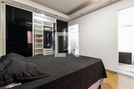 Casa à venda com 250m², 2 quartos e 4 vagas Casa à venda com 250m², 2 quartos e 4 vagasSuíte