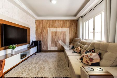 Casa à venda com 250m², 2 quartos e 4 vagas Casa à venda com 250m², 2 quartos e 4 vagasSala