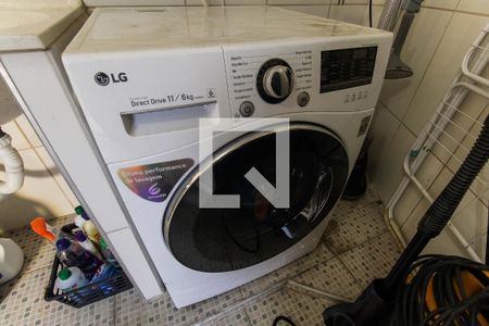 Casa à venda com 250m², 2 quartos e 4 vagas Casa à venda com 250m², 2 quartos e 4 vagasÁrea de Serviço