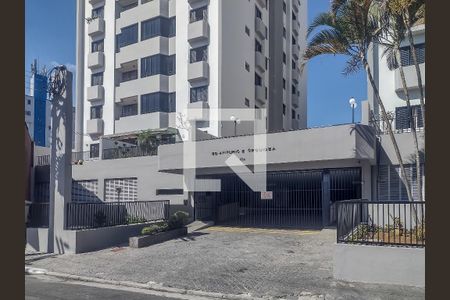 Apartamento à venda com 147m², 3 quartos e 2 vagasFachada