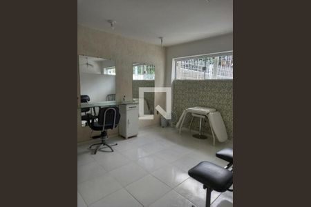 Casa para alugar com 3 quartos, 240m² em Jardim dos Oliveiras, Campinas