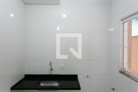Cozinha de apartamento para alugar com 1 quarto, 39m² em Vila Ré, São Paulo