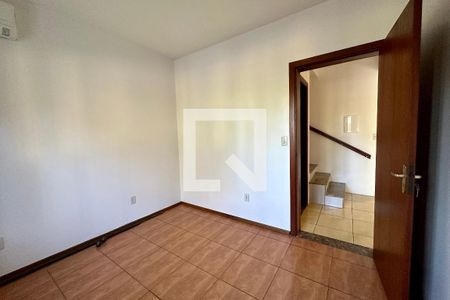 Escritório de casa à venda com 4 quartos, 140m² em Hípica, Porto Alegre