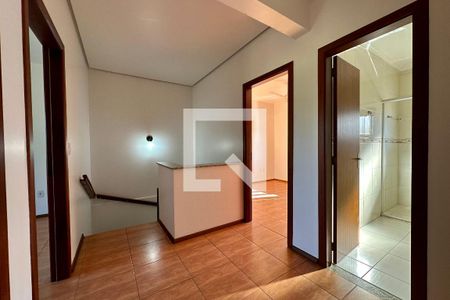 Casa à venda com 140m², 4 quartos e 2 vagasCorredor