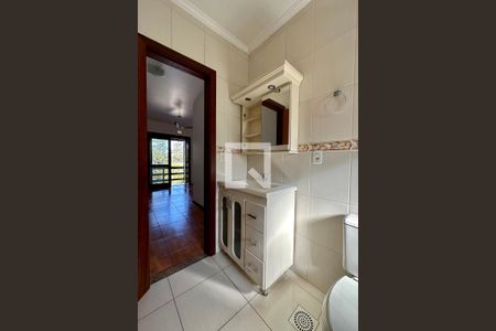 Casa à venda com 140m², 4 quartos e 2 vagasBanheiro da Suíte