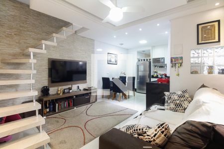 Sala  de casa à venda com 3 quartos, 120m² em Vila Carlos de Campos, São Paulo