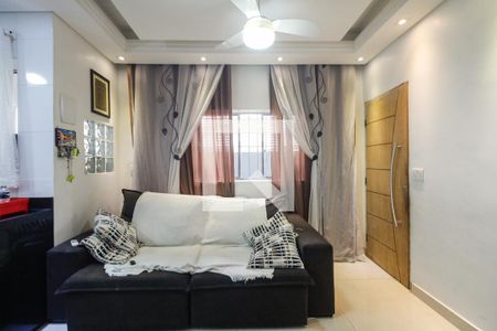 Sala  de casa à venda com 3 quartos, 120m² em Vila Carlos de Campos, São Paulo