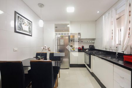 Casa à venda com 120m², 3 quartos e 1 vagaCozinha 