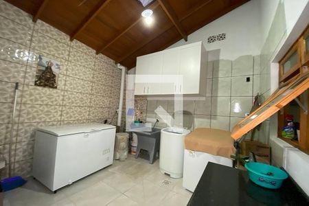 Casa para alugar com 80m², 3 quartos e 1 vagaÁrea de Serviço