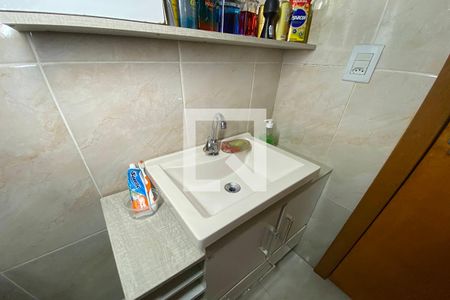 Casa para alugar com 80m², 3 quartos e 1 vagaBanheiro 2