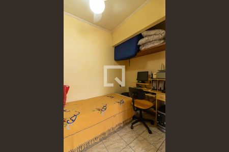 Casa à venda com 150m², 3 quartos e 2 vagas Casa à venda com 150m², 3 quartos e 2 vagasQuarto 3