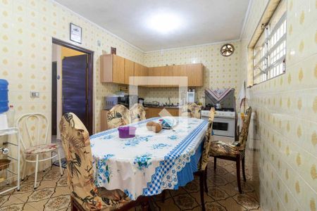 Casa à venda com 150m², 3 quartos e 2 vagas Casa à venda com 150m², 3 quartos e 2 vagasCozinha