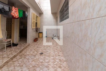 Casa à venda com 150m², 3 quartos e 2 vagas Casa à venda com 150m², 3 quartos e 2 vagasÁrea de Serviço