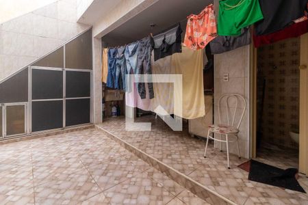 Casa à venda com 150m², 3 quartos e 2 vagas Casa à venda com 150m², 3 quartos e 2 vagasÁrea de Serviço