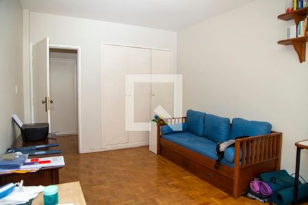 Apartamento à venda com 271m², 3 quartos e 2 vagasQuarto 2