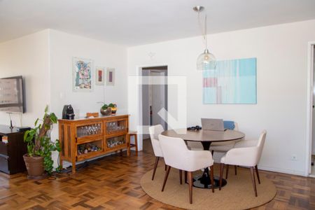 Apartamento à venda com 271m², 3 quartos e 2 vagasSala