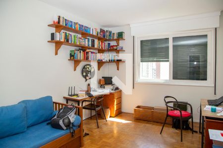 Apartamento à venda com 271m², 3 quartos e 2 vagasQuarto 2