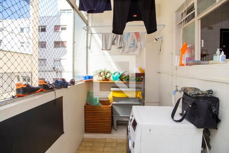 Apartamento à venda com 271m², 3 quartos e 2 vagasÁrea de Serviço