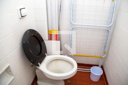 Apartamento à venda com 271m², 3 quartos e 2 vagasBanheiro de Serviço