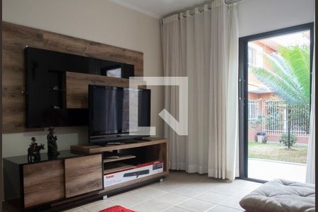 Casa à venda com 258m², 3 quartos e 3 vagas Casa à venda com 258m², 3 quartos e 3 vagasSala Edícula