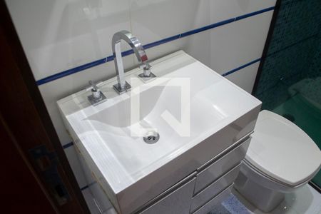 Casa à venda com 258m², 3 quartos e 3 vagas Casa à venda com 258m², 3 quartos e 3 vagasBanheiro Quarto 3