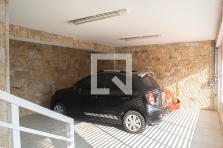 Casa à venda com 258m², 3 quartos e 3 vagas Casa à venda com 258m², 3 quartos e 3 vagasGaragem