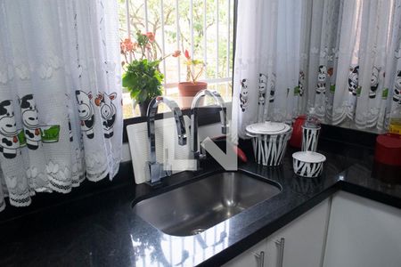 Casa à venda com 258m², 3 quartos e 3 vagas Casa à venda com 258m², 3 quartos e 3 vagasCozinha