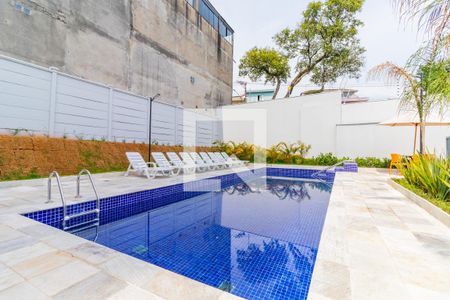 Apartamento para alugar com 34m², 2 quartos e sem vaga Apartamento para alugar com 34m², 2 quartos e sem vagaÁrea comum - Piscina