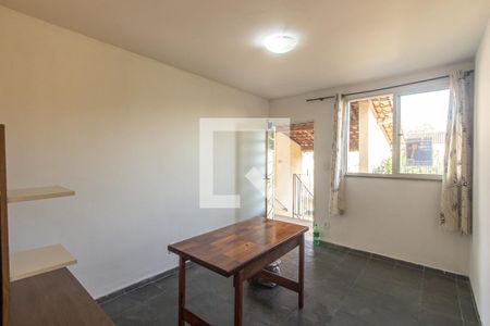 Sala de apartamento para alugar com 2 quartos, 50m² em Campo Grande, Rio de Janeiro